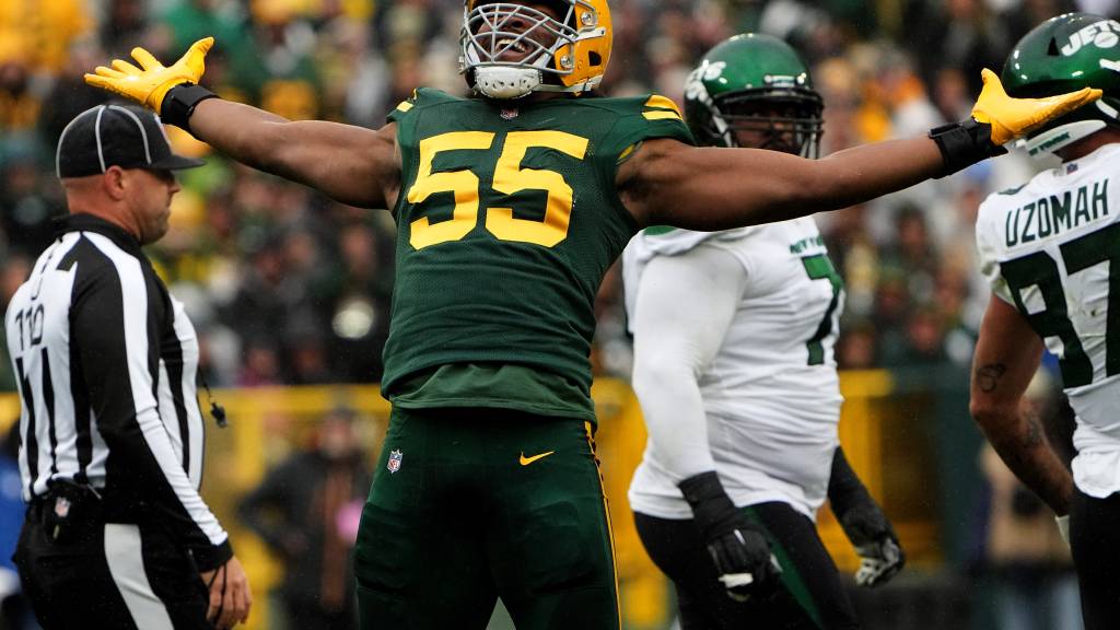 Healthy Kingsley Enagbare sections give the Packers DE room the depth it needs