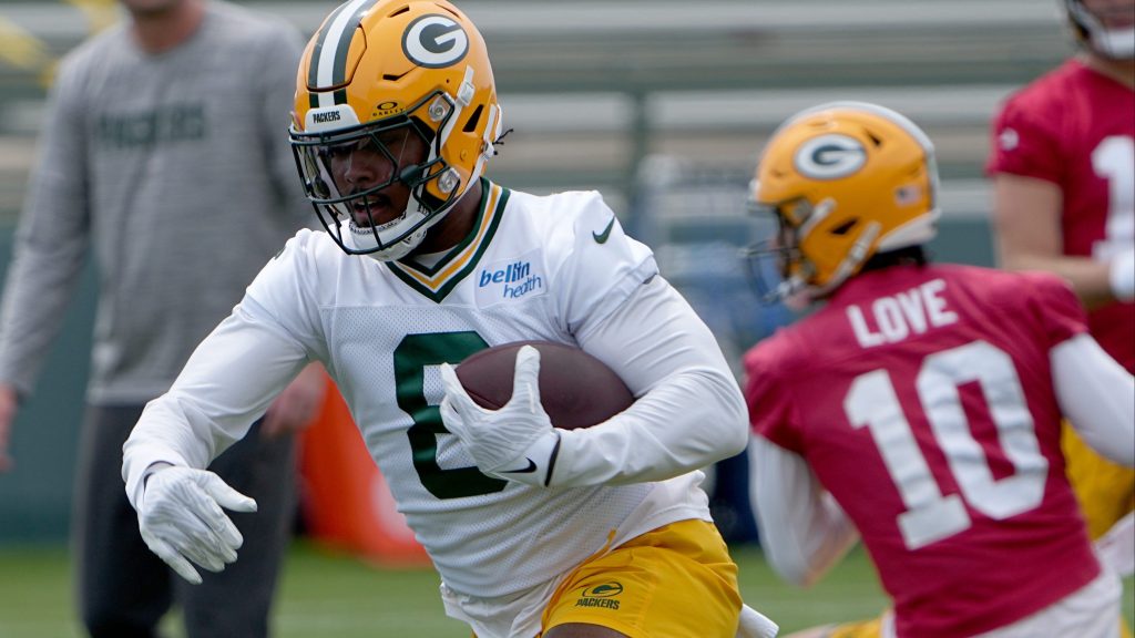 Packers RB Josh Jacobs says Jordan Love will be 'the next superstar in this league'